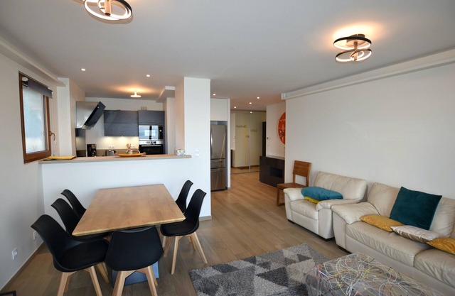 Apartment Évian-les-Bains, 2 bedrooms, 4 persons