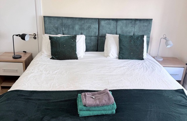 Apartment 2- 216 High Street