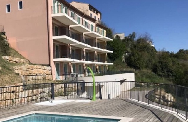 apartment 2 panoramic view 10 mins from the lake and 35 mins from the sea