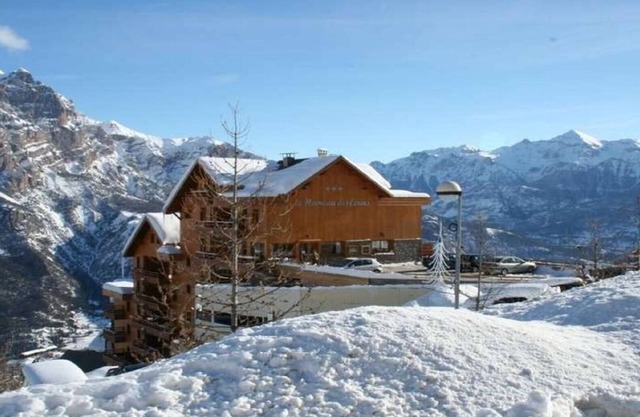 APARTMENT 3 * ANY COMFORT 4 BEDS PUY SAINT VINCENT 05
