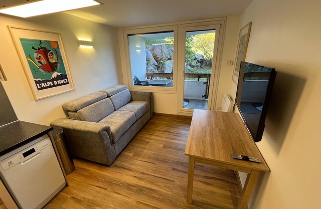 Apartment 4-5 pers ski access - Alpe d'Huez -very calm