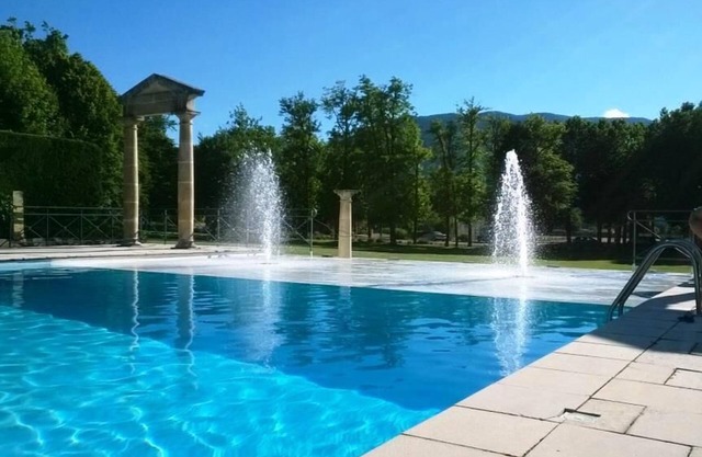 Apartment 4 people. 4 ha wooded park - 2 Rooms 4 People