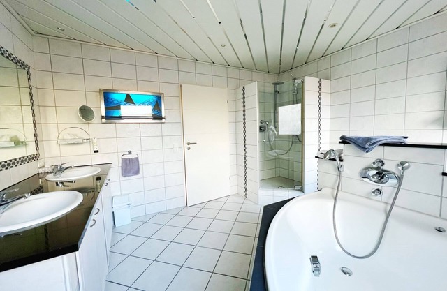 Apartment, 50 sqm, 3 bedrooms, balcony, max. 6 persons