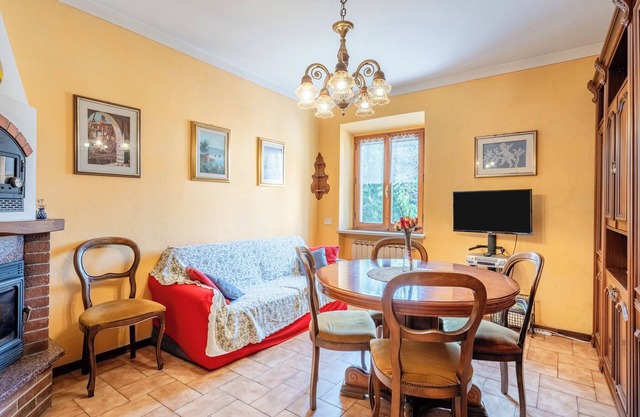 Apartment 'Casa Gaia' with Mountain View