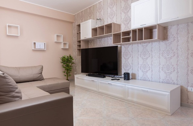 Apartment 'Casa Vacanze Francesco' with Balcony, Wi-Fi and Air Conditioning