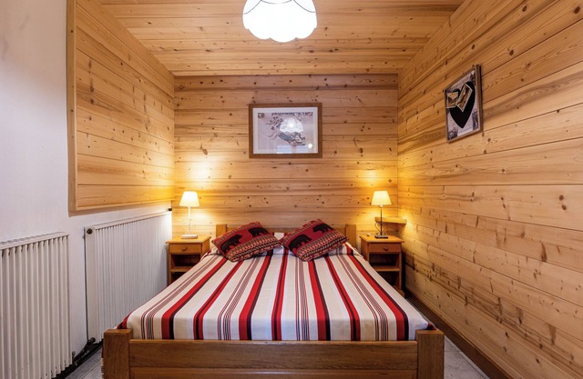 Apartment 'Chalet Le Choucas N°2' with Mountain View, Balcony and Wi-Fi
