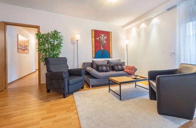 Apartment 'Das Spatzennest' with Mountain View, Private Terrace and Wi-Fi