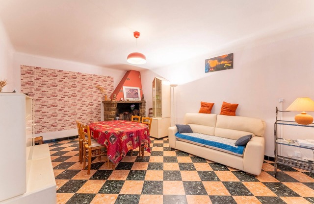 Apartment 'De Ville' with Wi-Fi