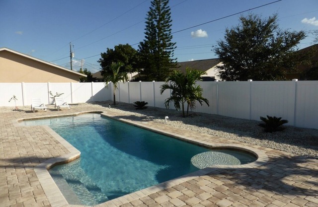 Apartment Eastside in Cape Coral/Duplex Sunny Splash - from 1,800 for 28 nights