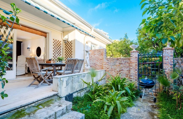 Apartment 'Eden' with Private Terrace, Wi-Fi and Air Conditioning