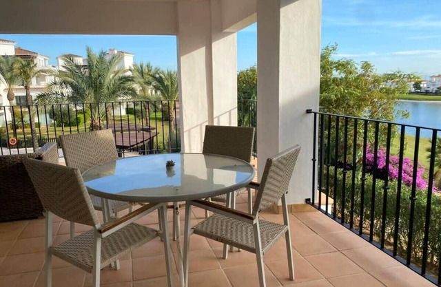 Apartment with pool & golf views - ER2113LT