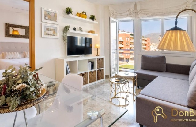 Apartment with pool and private parking near Aqua Mijas