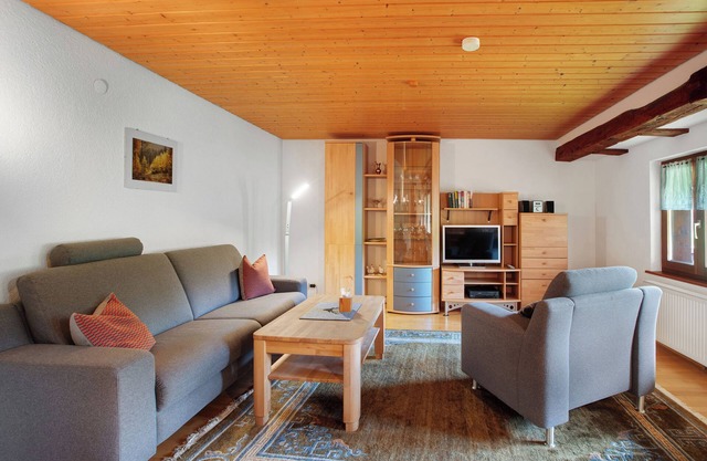 Apartment 'Ferienwohnung Mit Großer Terrasse' with Private Terrace, Private Garden and Wi-Fi