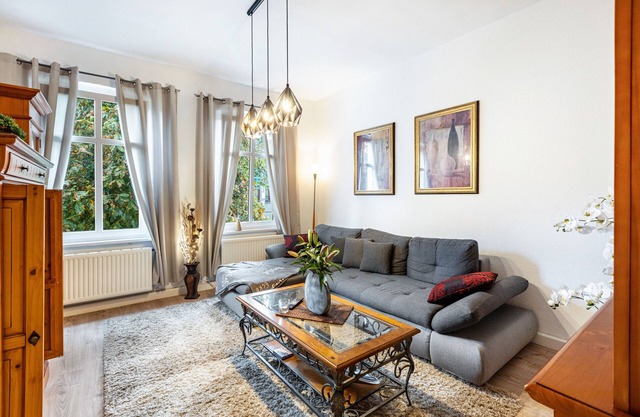 Apartment 'Fewo Am Georgengarten - 1' with Shared Terrace and Wi-Fi