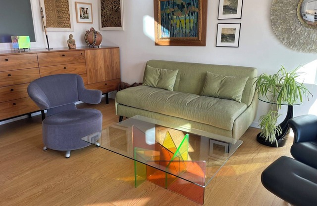 Apartment for 2 with balcony in Paris