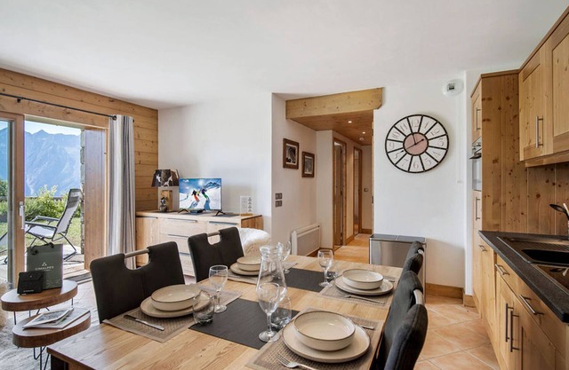 Apartment for 6 people in Bisanne 1500 with parking included