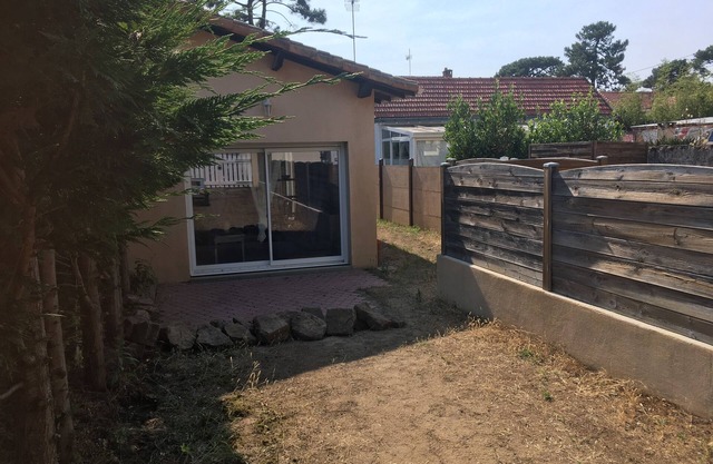 Apartment for 2 to 4 people near the sea and shops