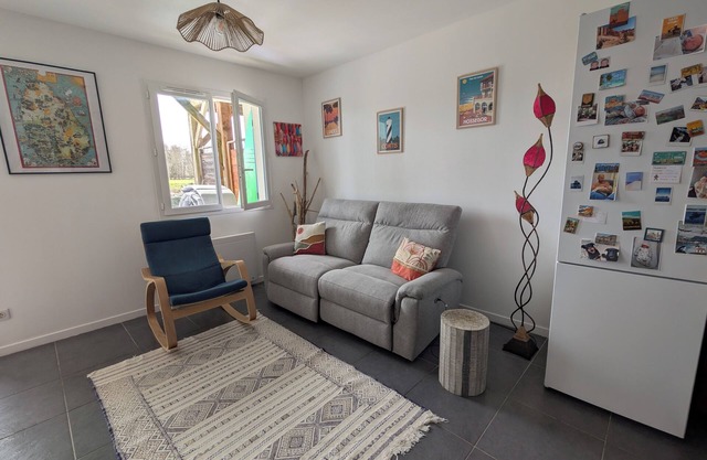 Apartment with garden near the beach