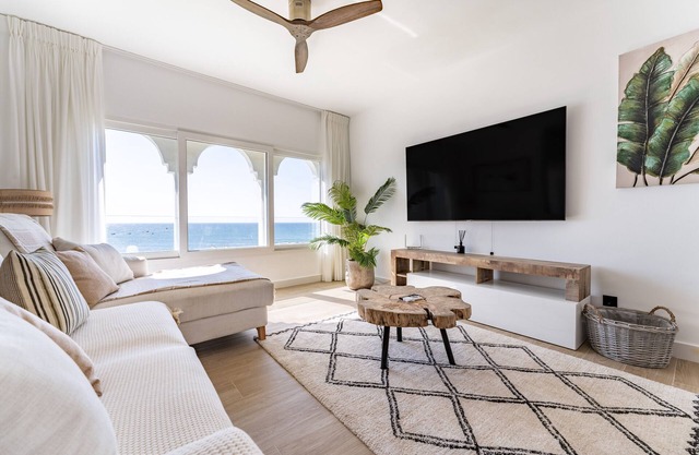Apartment 'Frontline Beach Luxurious' with Shared Pool, Private Terrace and Wi-Fi
