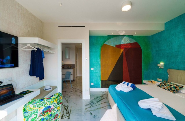 Apartment 'Gio Mar Blu' with Sea View, Wi-Fi and Air Conditioning