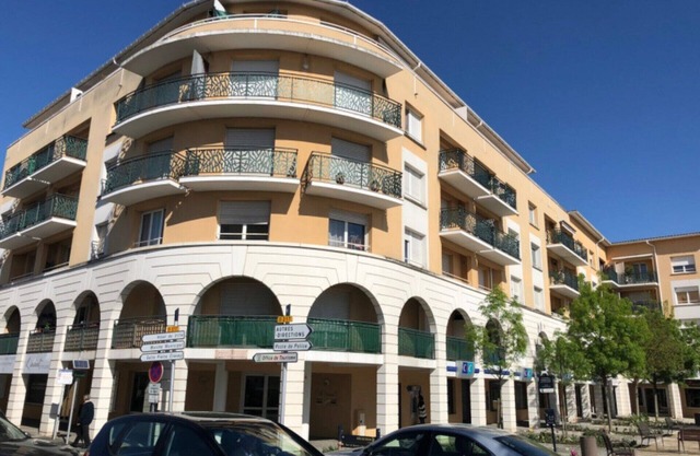 APARTMENT HOLIDAY RENTALS - LA TESTE-DE-BUCH (33260)