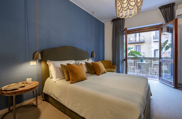 Apartment 'House Putignani 181' with Private Terrace, Wi-Fi and Air Conditioning