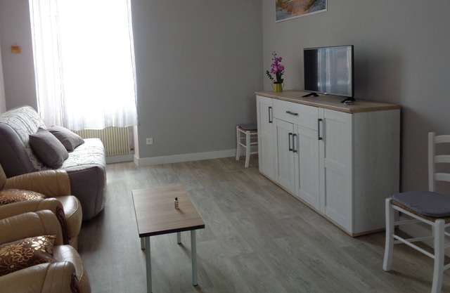 Apartment in Saint-Jean-d'Angély