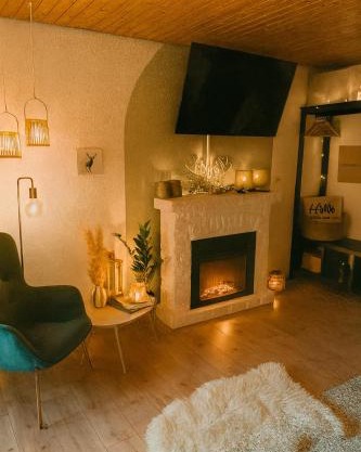Apartment im Schwarzwald -Natur, Kamin & WLAN, Nähe Baiersbronn
