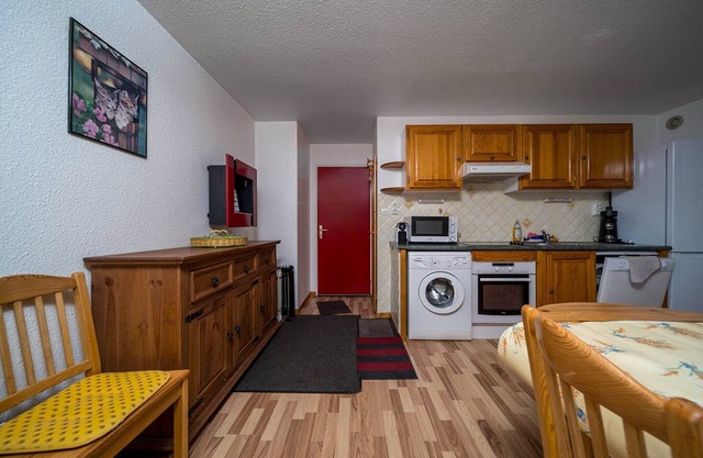 Apartment in Allos with Stunning Mountain Views