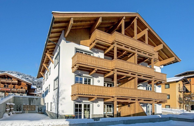 Apartment in Brixen near Ski Lift