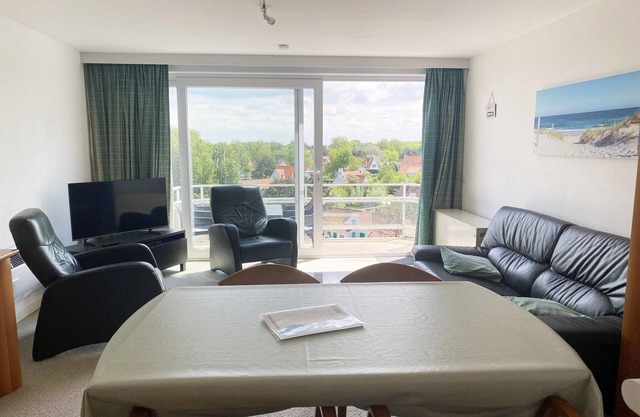 Apartment in Nieuwpoort near the Beach