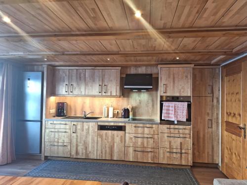 Apartment in Silbertal near Ski Lift