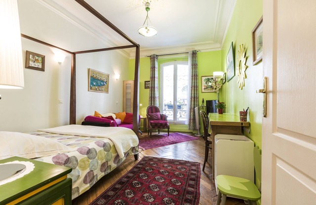 Apartment in the heart of Paris - L'Opéra and Montmartre.