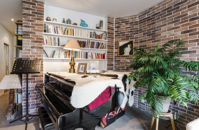 Apartment in the Libération district