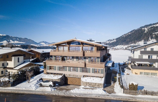 Apartment in Tyrol near ski area