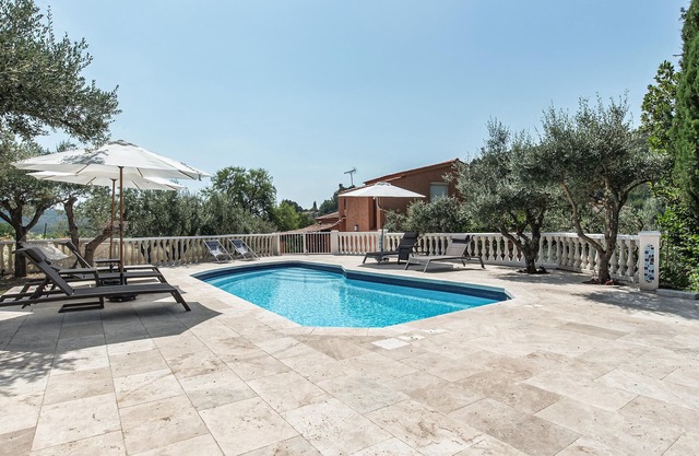 Apartment in villa with pool