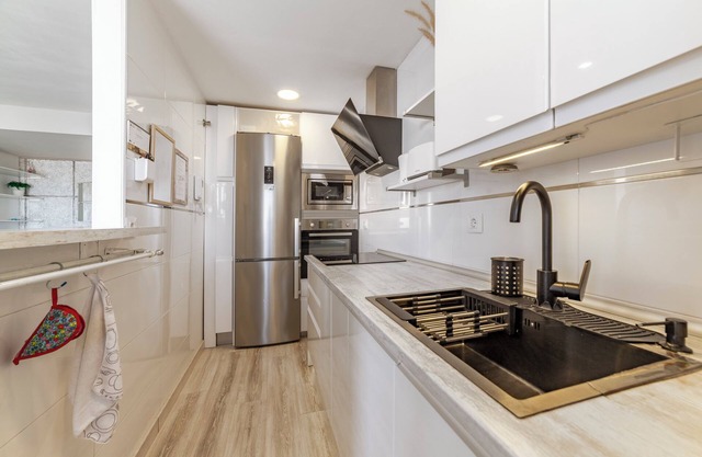 Apartment "Infinito" with Sea View & Wi-Fi
