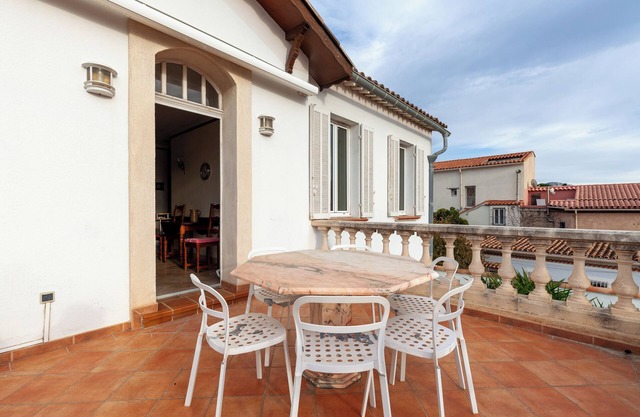 Apartment 'L'Esperance' with Mountain View, Wi-Fi and Air Conditioning