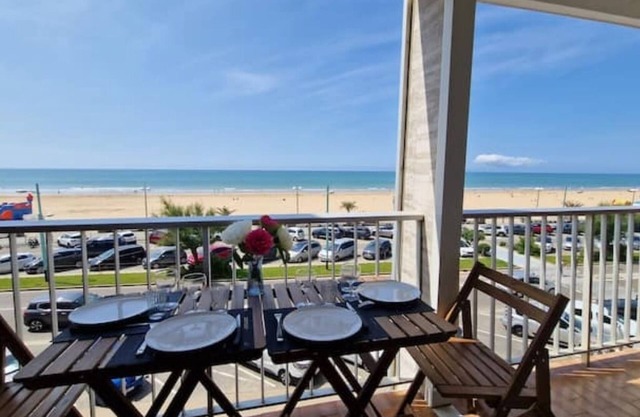 Apartment La Mer Etoilée, facing the sea in Saint-Jean-De-Monts