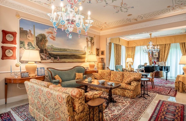 Apartment 'Manuela' with Shared Pool, Wi-Fi and Air Conditioning