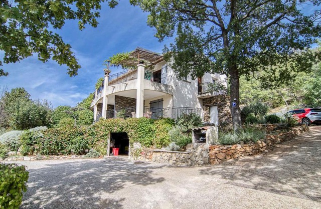 Apartment Mas des Grives by Interhome