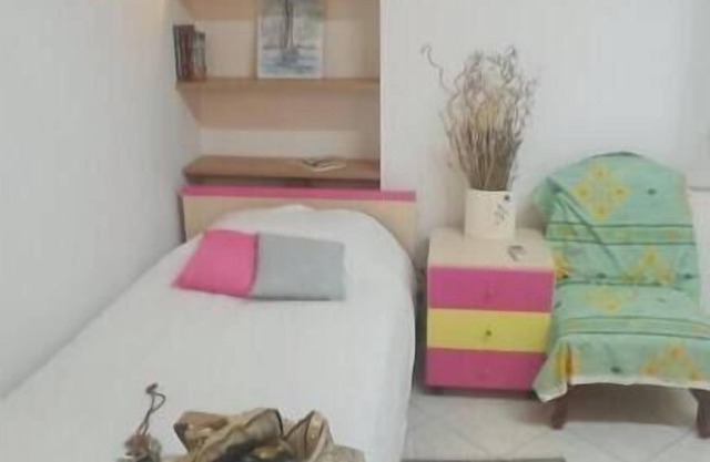 Apartment 'Messolonghi' with Private Terrace, Wi-Fi and Air Conditioning