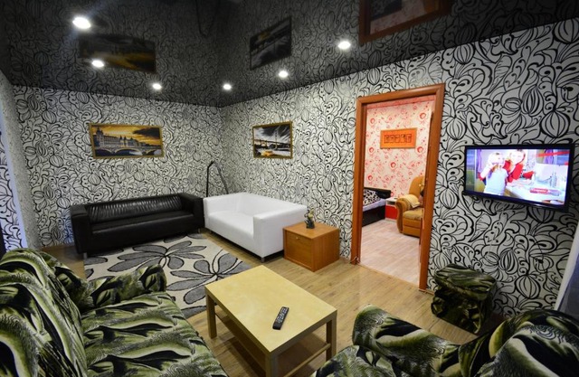 Apartment on Bredova 3