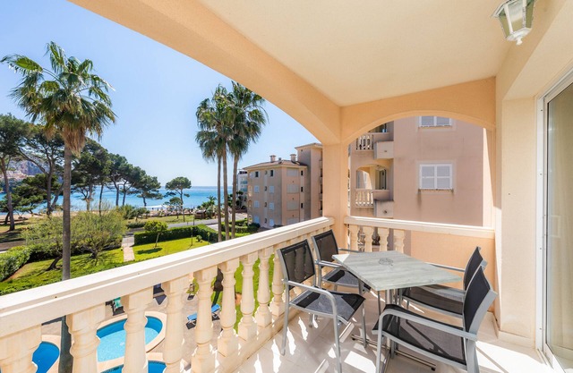 Apartment 'Oro del Mar IV 05' with Shared Pool, Shared Garden and Wi-Fi