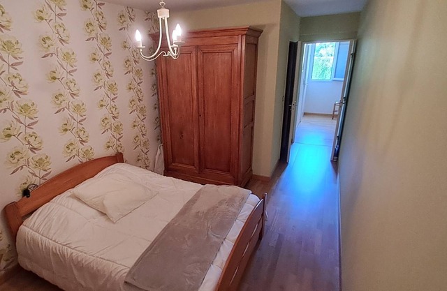 Apartment overlooking the Loire