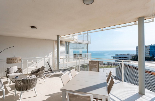 Apartment 'Peninsula' with Sea View, Wi-Fi and Air Conditioning