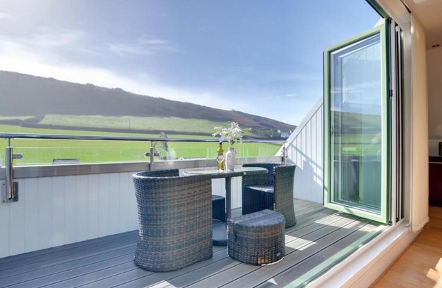 Apartment Penthouse at Pointview by Interhome