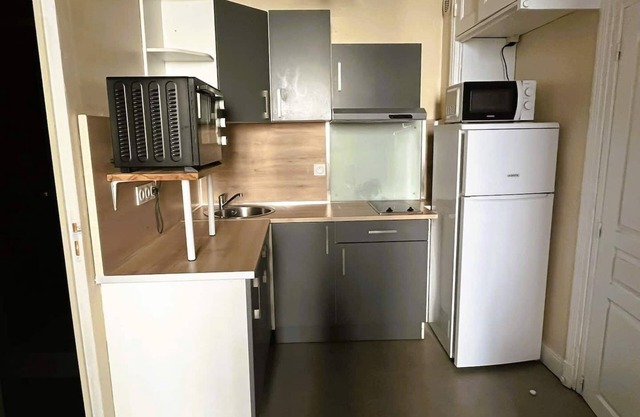 Apartment Pierre Marty T2 downtown Aurillac