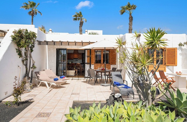 Apartment Puerto Chico X with Shared Pool, Private Terrace & Wi-Fi
