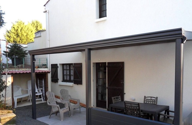 Apartment Rentals 17km Sea, Lake, Beach 1km